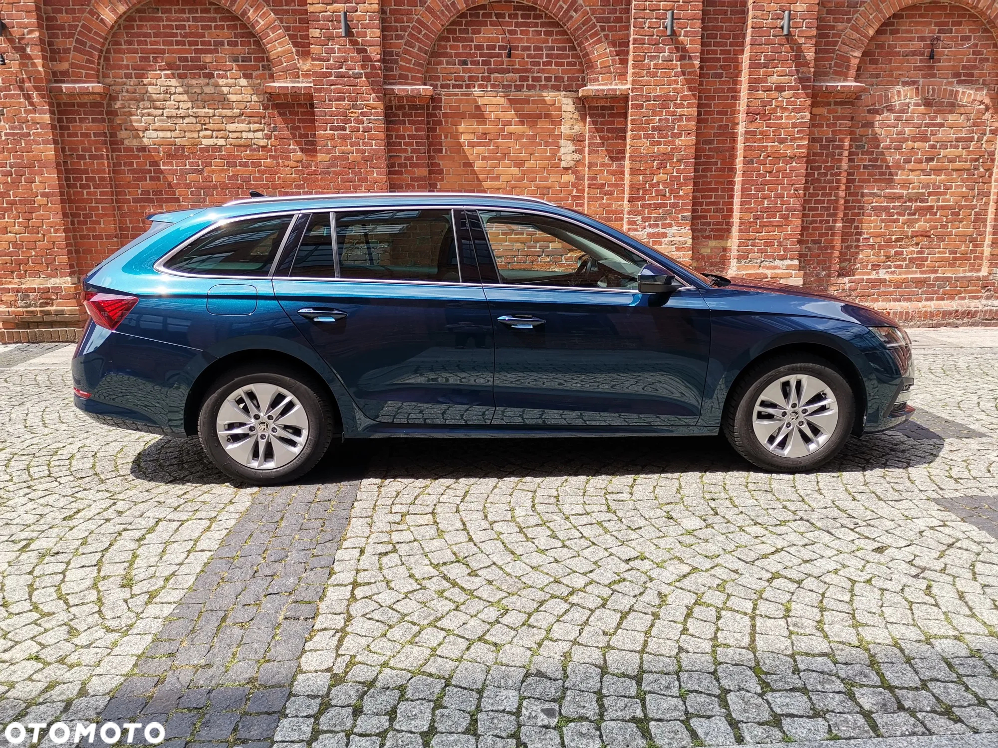 Skoda Octavia 2.0 TDI Ambition DSG - 7