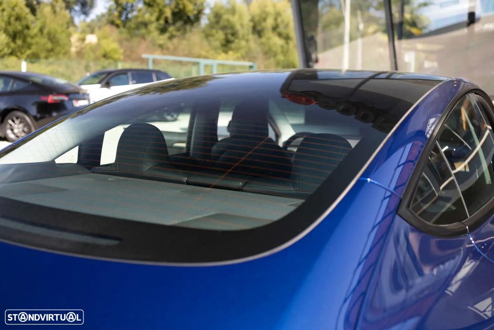 Tesla Model 3 Long-Range Dual Motor AWD - 18