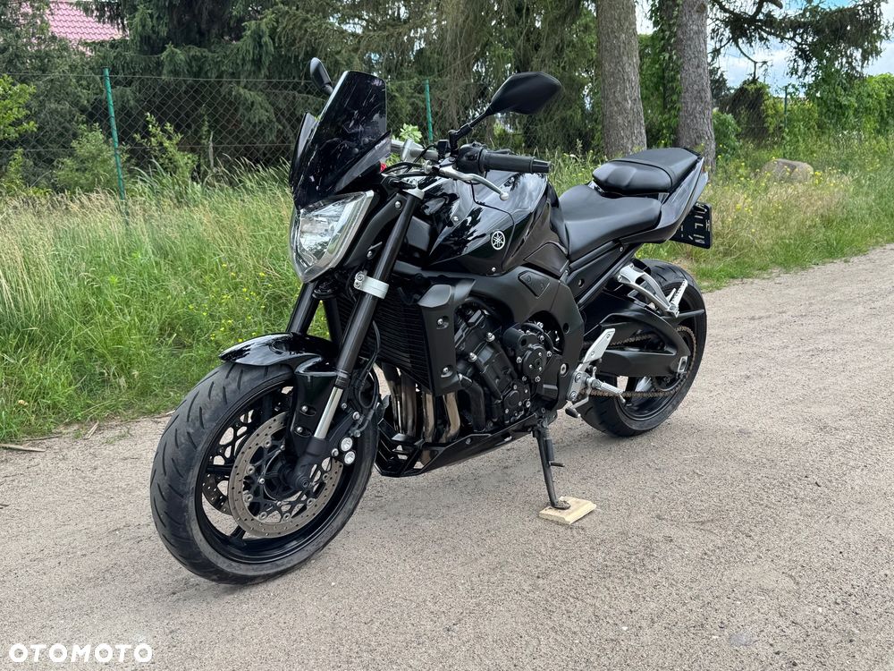 Yamaha FZ - 18