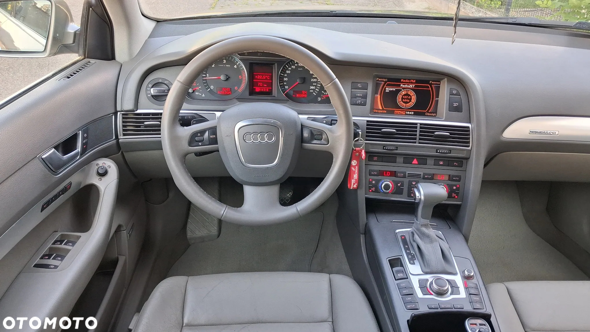 Audi A6 - 6