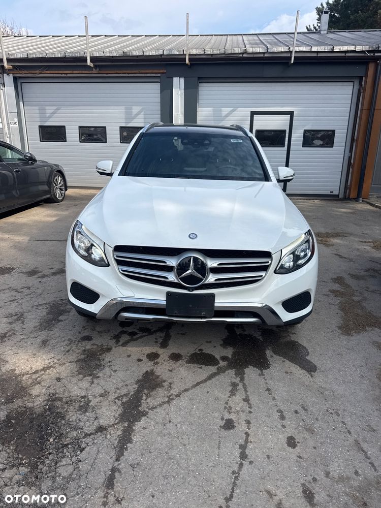 Mercedes-Benz GLC 300 4Matic 9G-TRONIC - 2