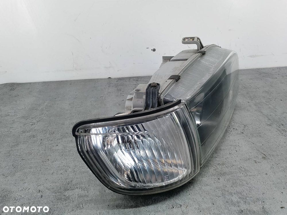 LAMPA PRZÓD PRAWA KIA JOICE 109-4997 - 5