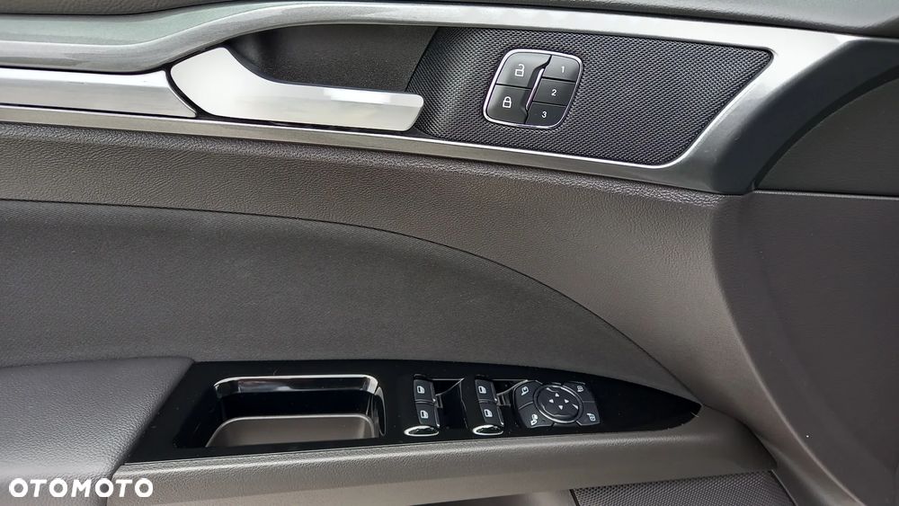 Ford Mondeo 1.5 EcoBoost Titanium - 12