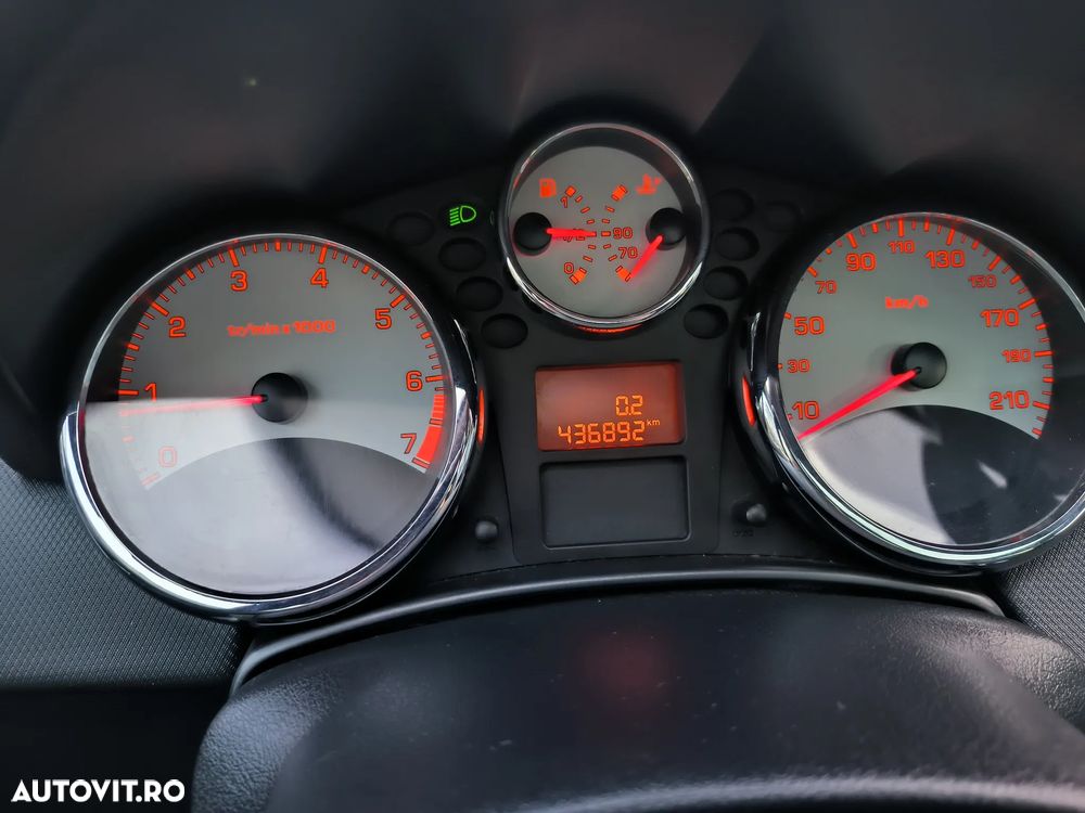 Peugeot 207 95 VTi Sport - 4