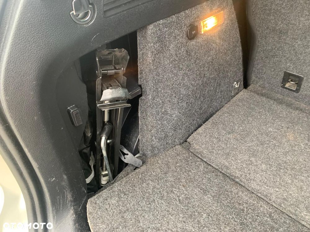 Volkswagen Tiguan 2.0 TDI 4Mot Sport&Style DSG - 24