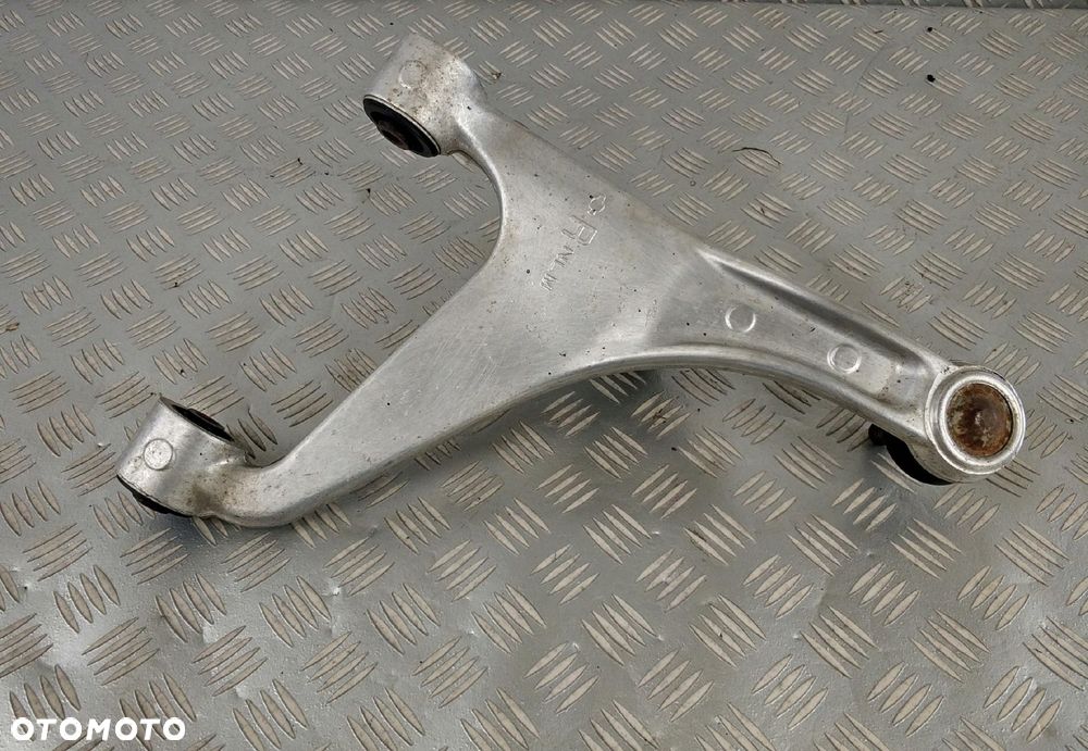 wahacz prawy tył tylny INFINITI G37 G37X 3,7 - 4