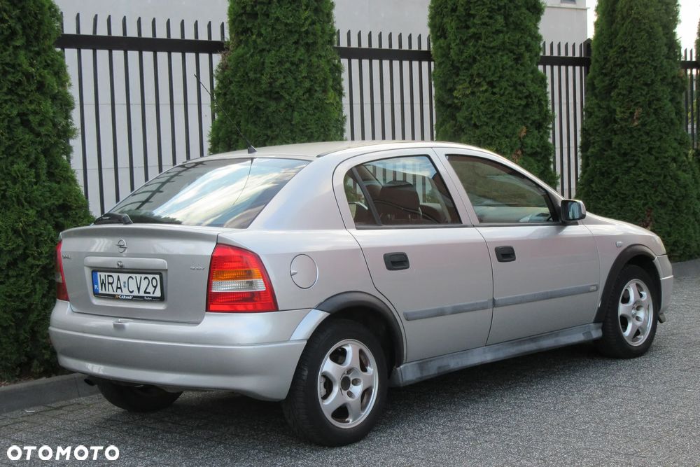 Opel Astra - 7