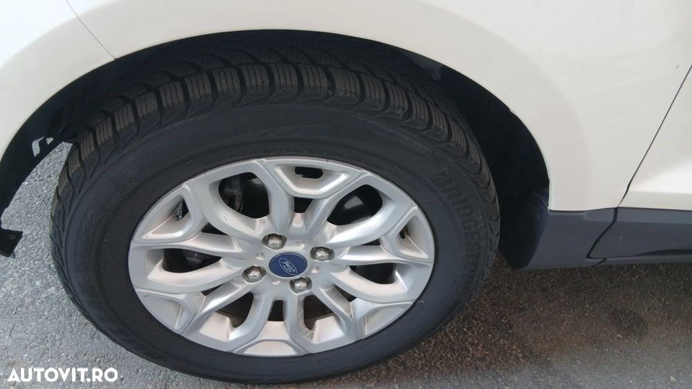 Ford EcoSport - 15