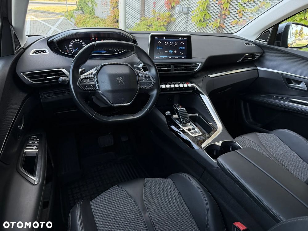 Peugeot 3008 1.5 BlueHDi Allure S&S EAT8 - 11