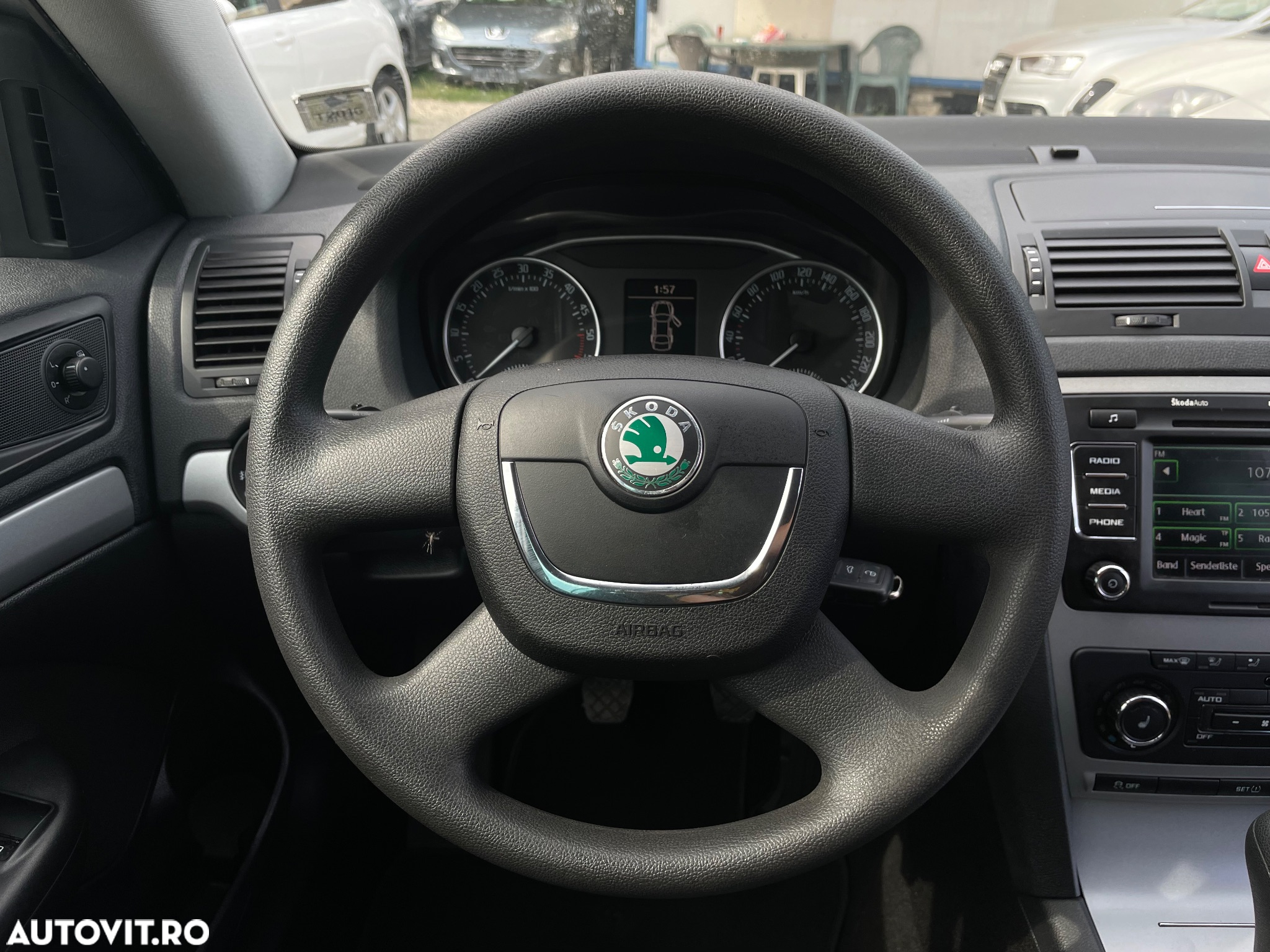 Skoda Octavia 2.0 TDI DPF FAMILY - 17