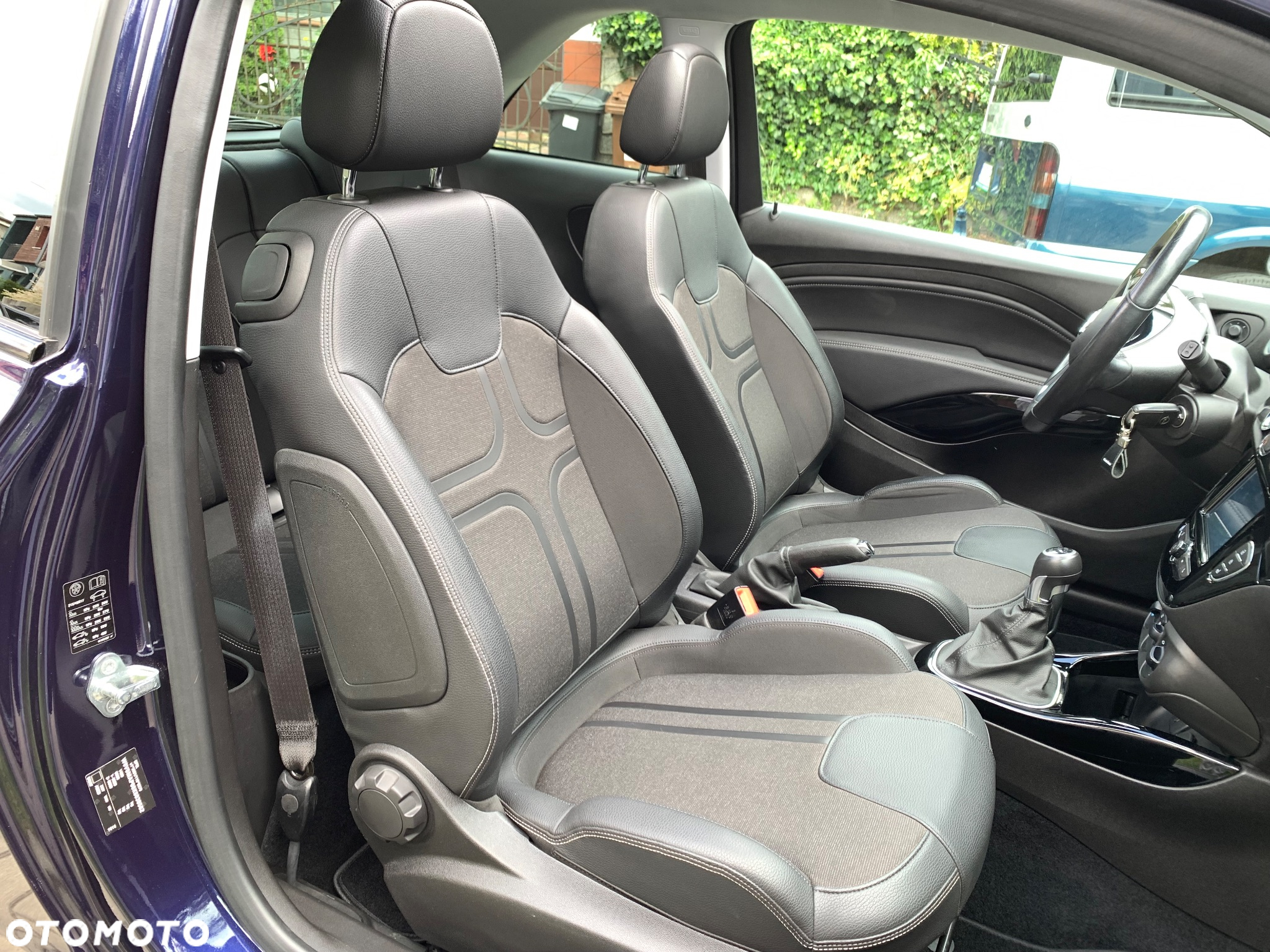 Opel Adam 1.4 Open Air 120 Jahre - 8