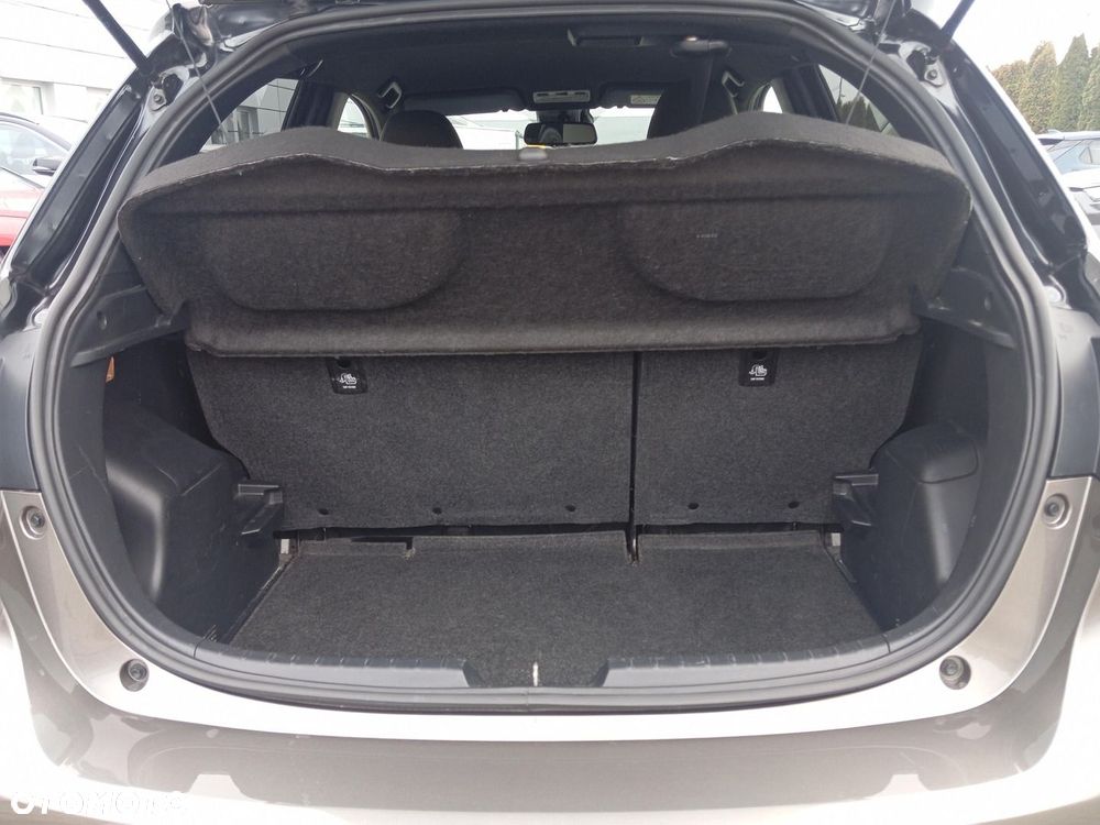 Toyota Yaris 1.5 Selection - 13