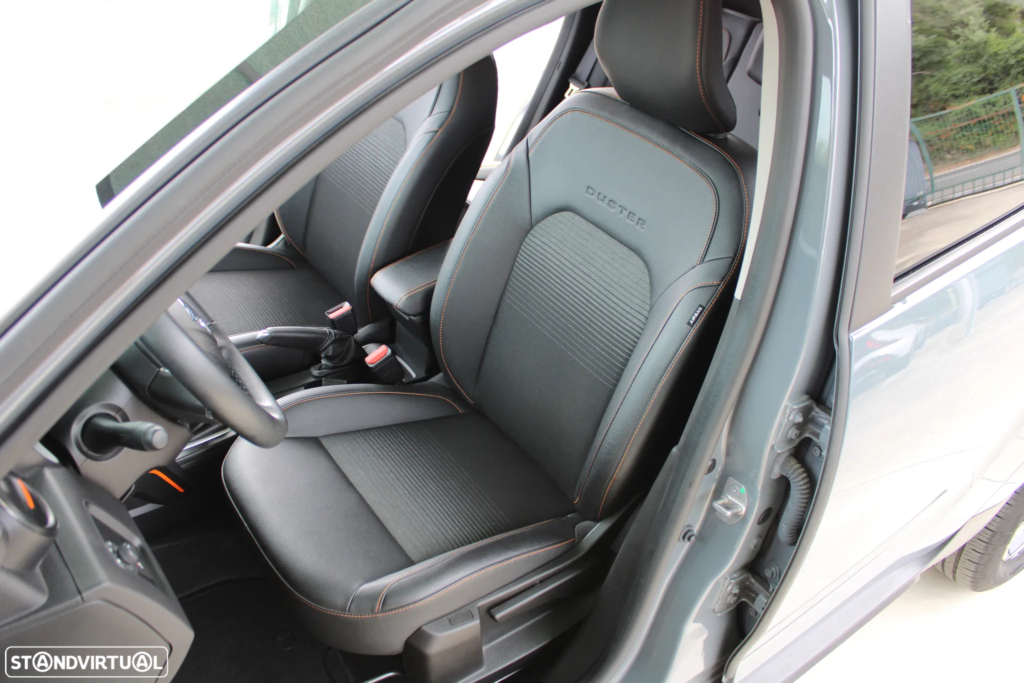 Dacia Duster 1.0 TCe Prestige - 36