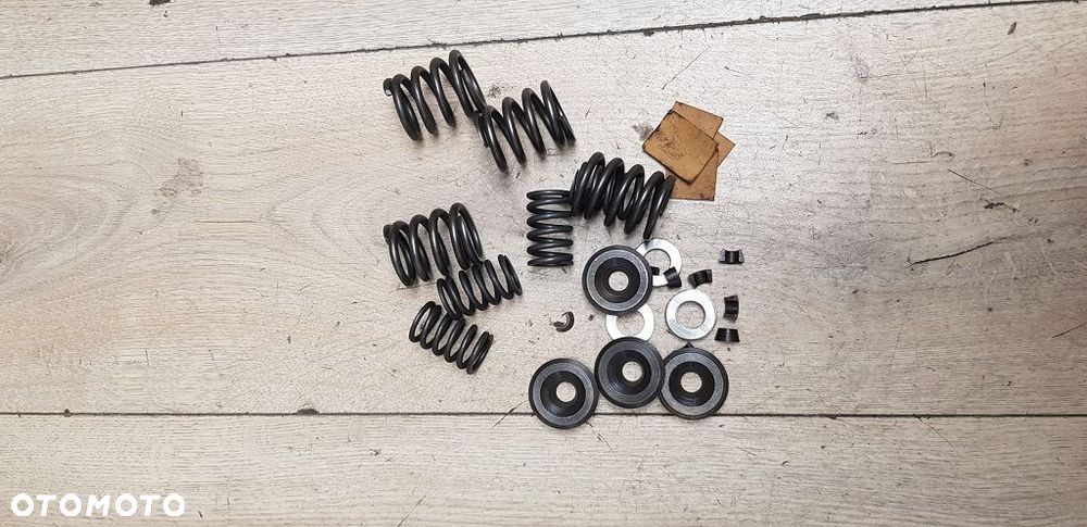 Zestaw sprężyn zaworowych Eastern 15-0071 Harley Davidson Sportster 83-85r - 5