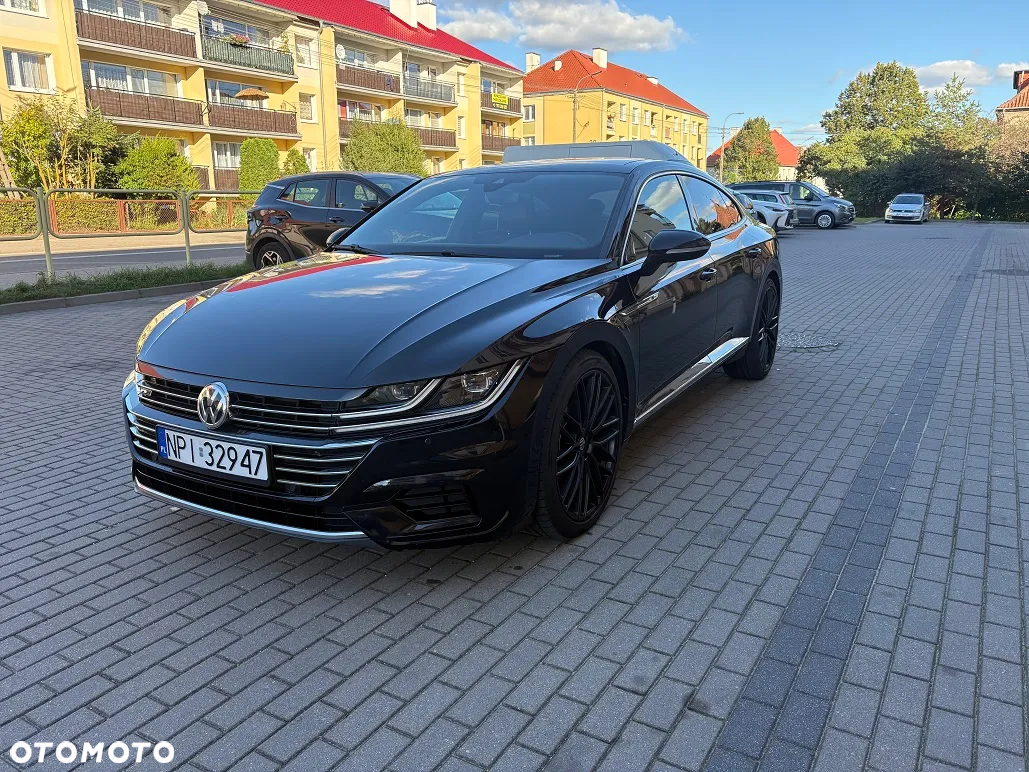 Volkswagen Arteon 2.0 TDI SCR R-Line DSG - 2