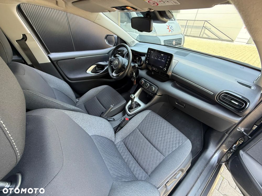 Toyota Yaris 1.5 Comfort - 4