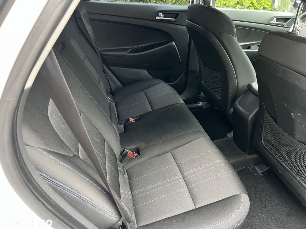 Hyundai Tucson blue 1.6 GDi 2WD Navi - 18