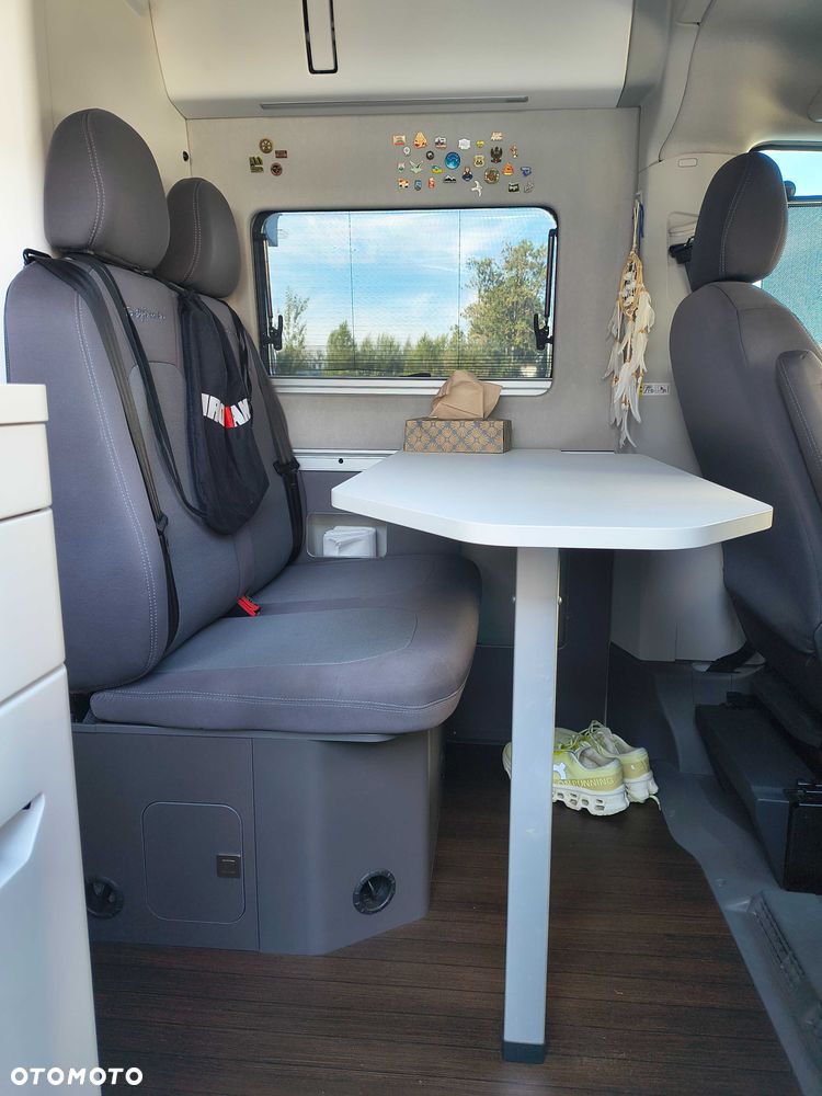 Volkswagen California - 13