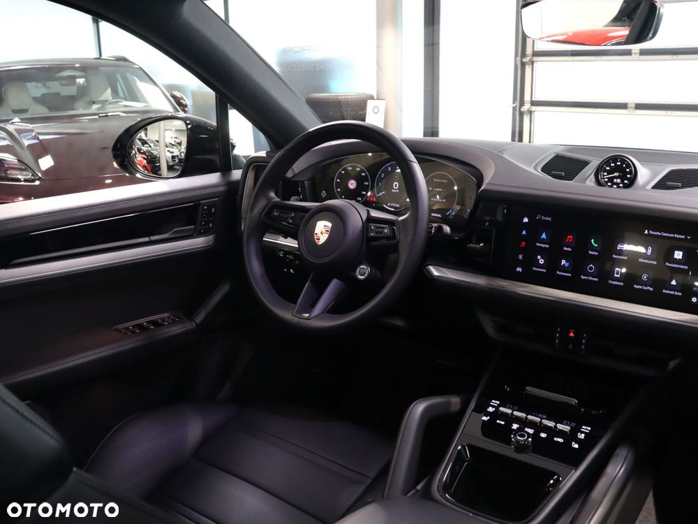 Porsche Cayenne Standard - 18