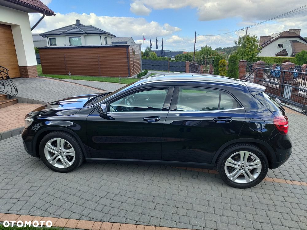 Mercedes-Benz GLA 250 7G-DCT Peak Edition - 8