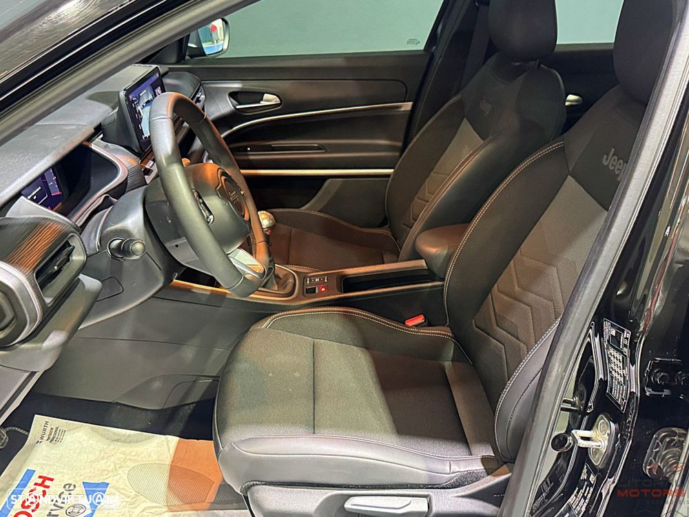 Jeep Avenger 1.2 GSE T3 Altitude - 17