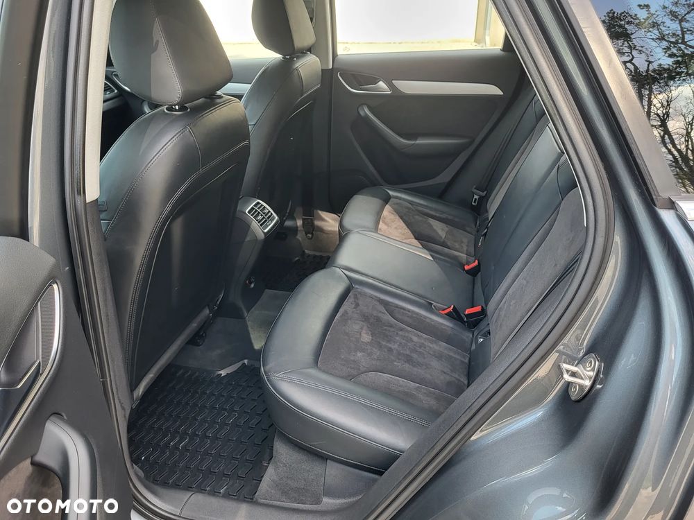 Audi Q3 2.0 TDI Sport - 32