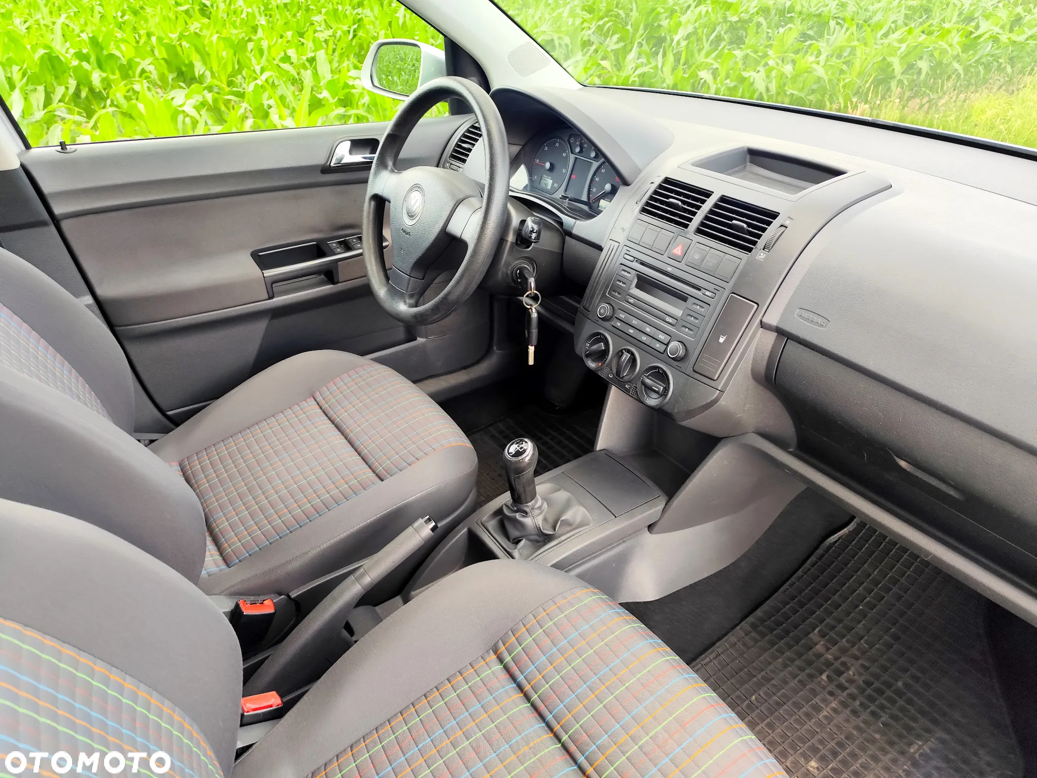 Volkswagen Polo 1.4 TDI Comfortline - 5