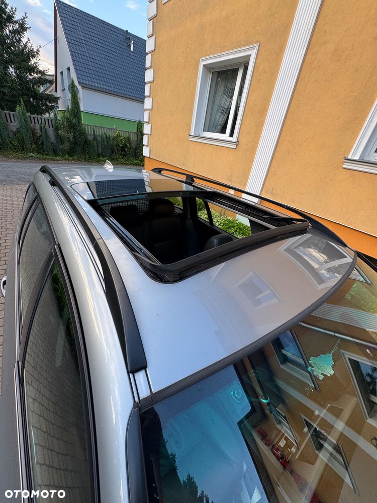 BMW Seria 5 525d - 7