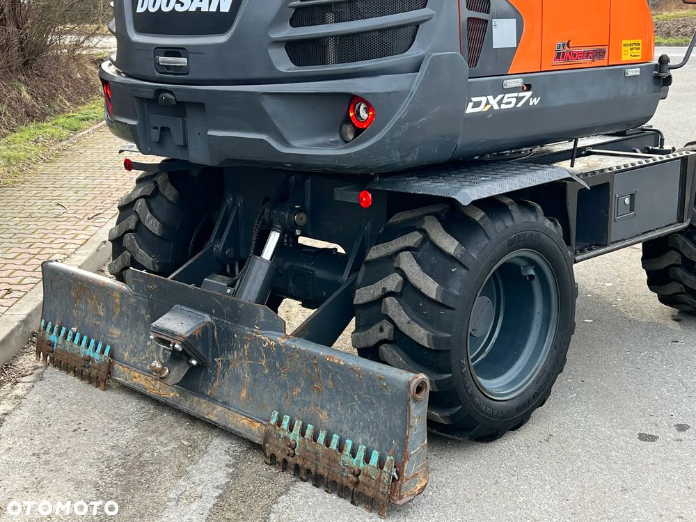 Doosan DOOSAN DX57W *ROTOTILT* 2200 Motogodzin * Jak Nowa * Sprowadzona * Stan Perfekcyjny - 12