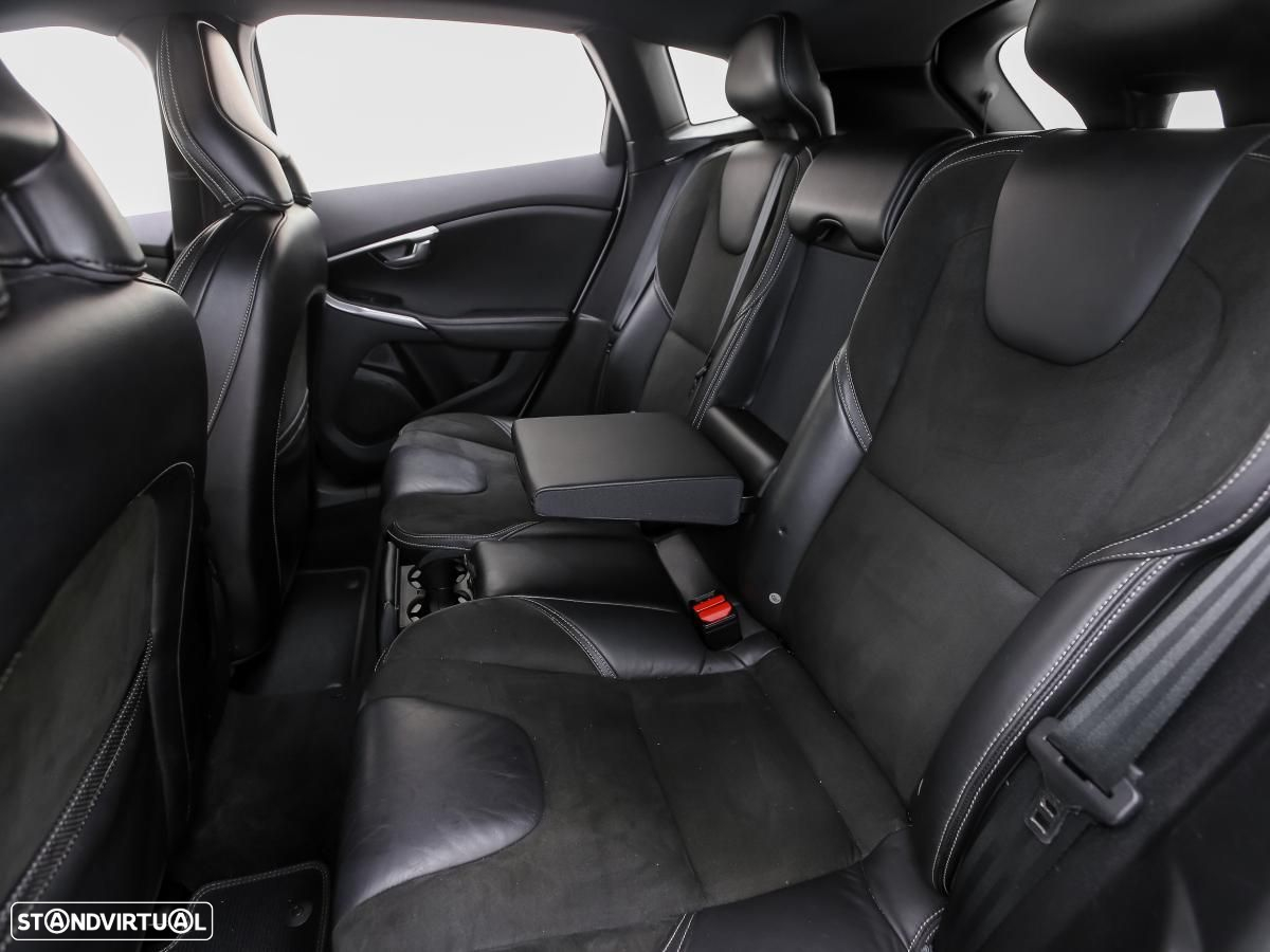 Volvo V40 2.0 D4 R-Design - 8