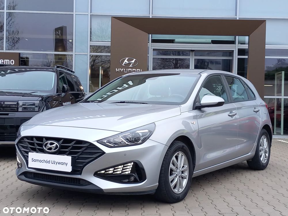 Hyundai i30 1.5 DPI Modern - 1