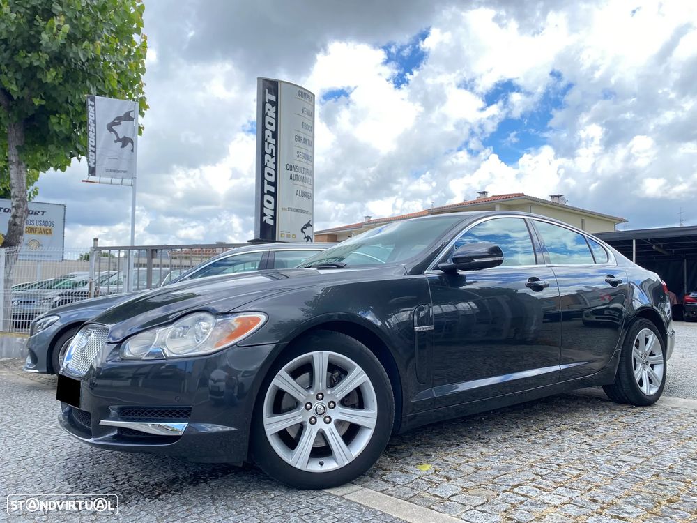 Jaguar XF 3.0 D V6 Premium Luxury - 1