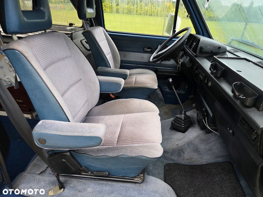 Volkswagen California - 20