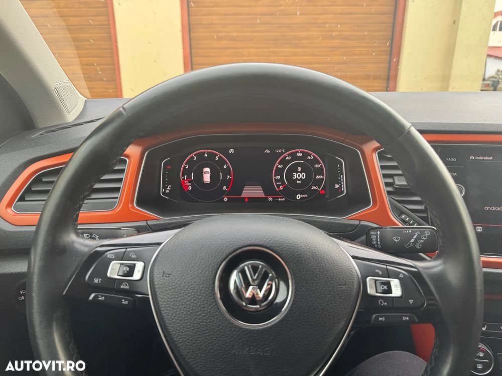 Volkswagen T-Roc - 6