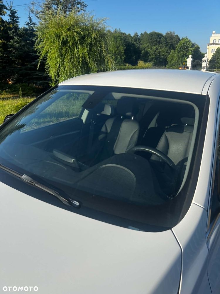 BMW Seria 3 318d Luxury Line - 20