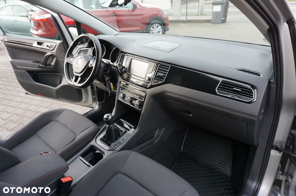 Volkswagen Golf Sportsvan 1.2 TSI (BlueMotion Technology) Comfortline - 27