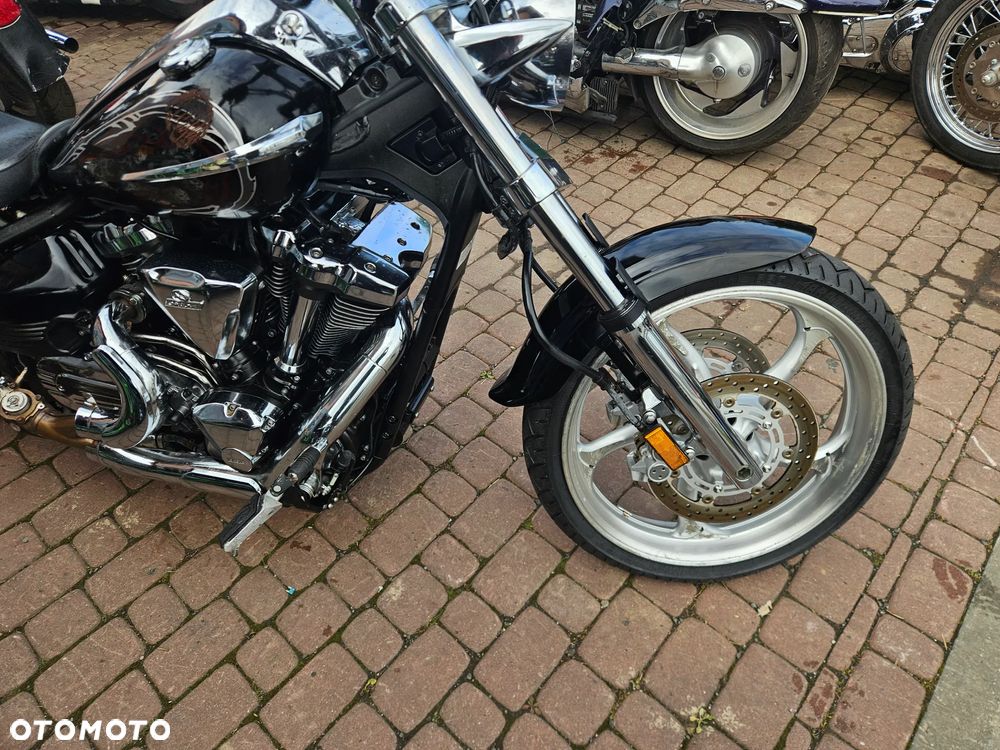 Yamaha Raider - 23