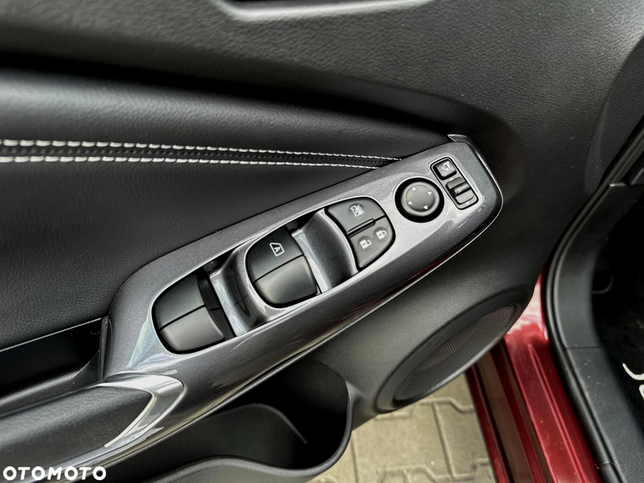 Nissan Juke 1.6 Hybrid N-Connecta AMT - 20