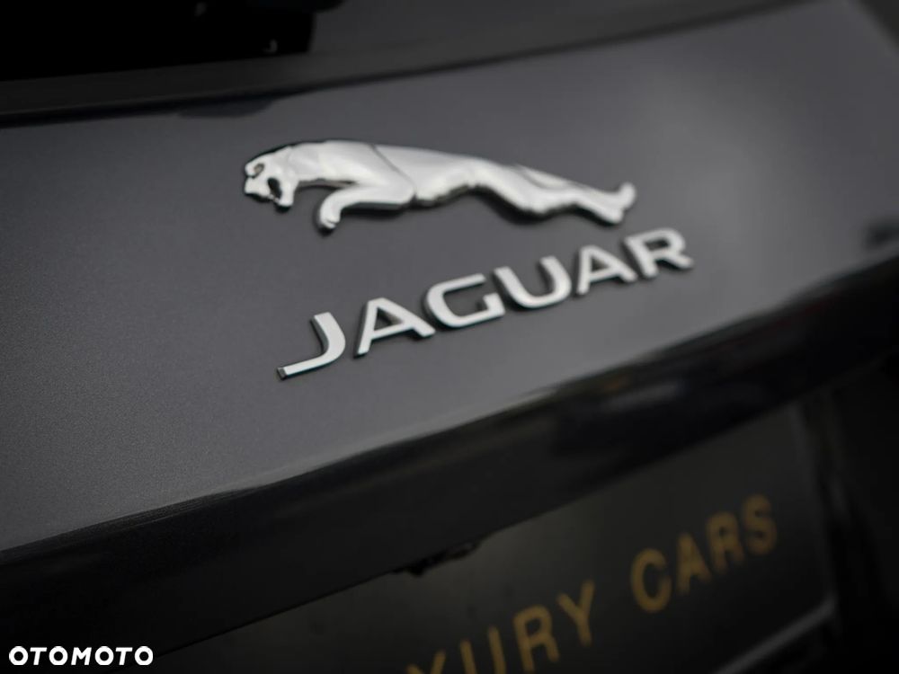 Jaguar F-Pace D200 AWD R-Dynamic S - 10