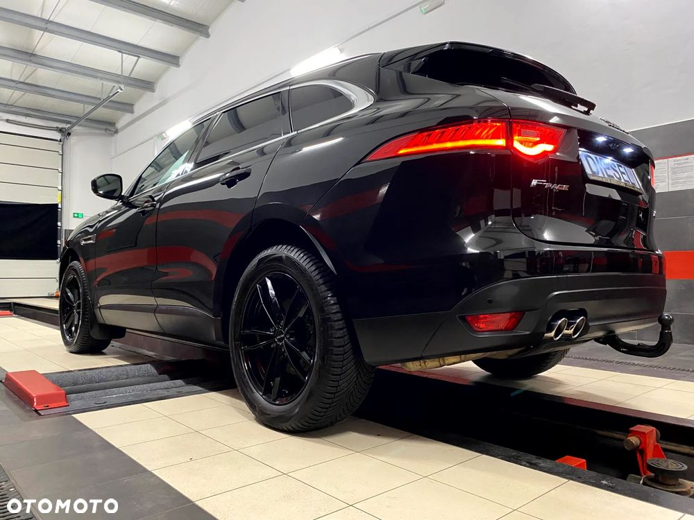 Jaguar F-Pace 20d Pure - 15