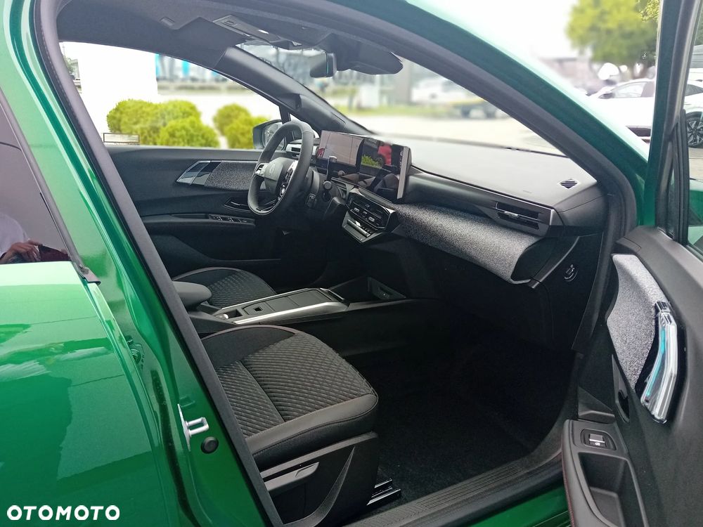 Renault Clio 1.8 E-TECH Full Hybrid 160 Techno - 8