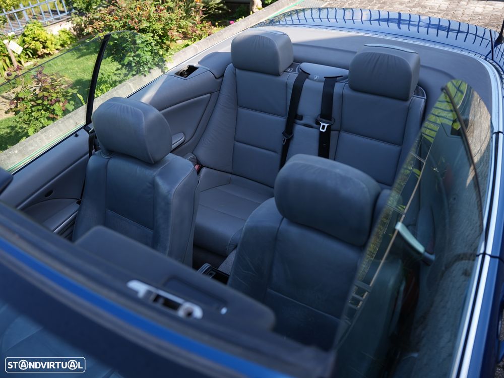 BMW 320 Ci Cabrio - 14