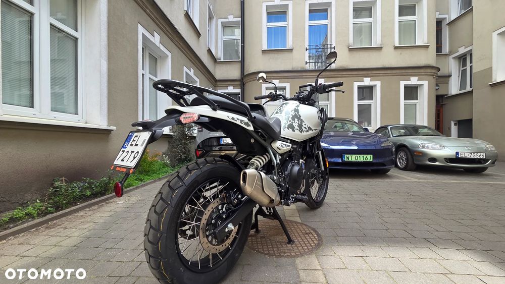 Royal Enfield Himalayan - 8