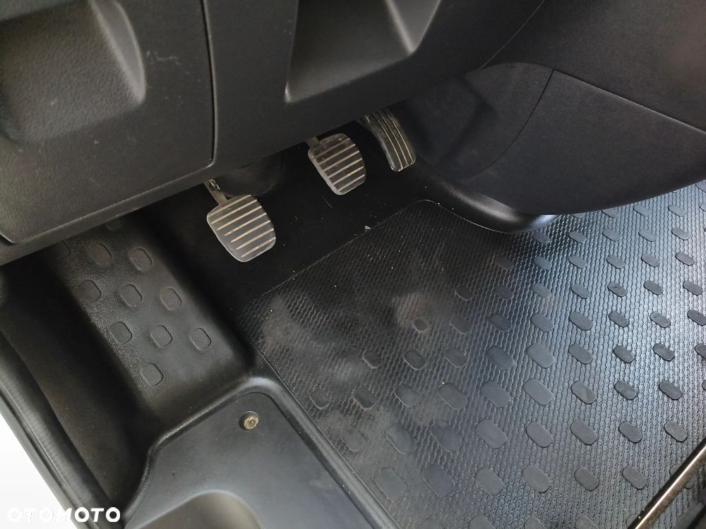 Renault TRAFIC PO LIFTINGU 2.0 DCI (120KM) 6-BIEGÓW (L2H1) LONG KLIMA STAN IDEALNY BEZWYPADKOWY NIE MA RDZY SERWIS KM DO KOŃCA ! ! ! - 17