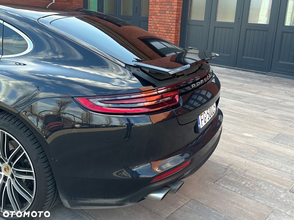 Porsche Panamera 4 - 16