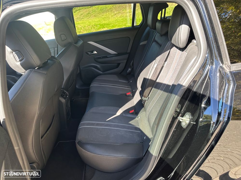 Opel Astra Sports Tourer 1.2 T GS Line Aut. - 12