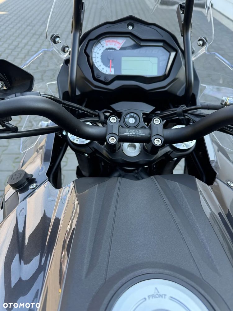 Benelli TRK 502X - 28