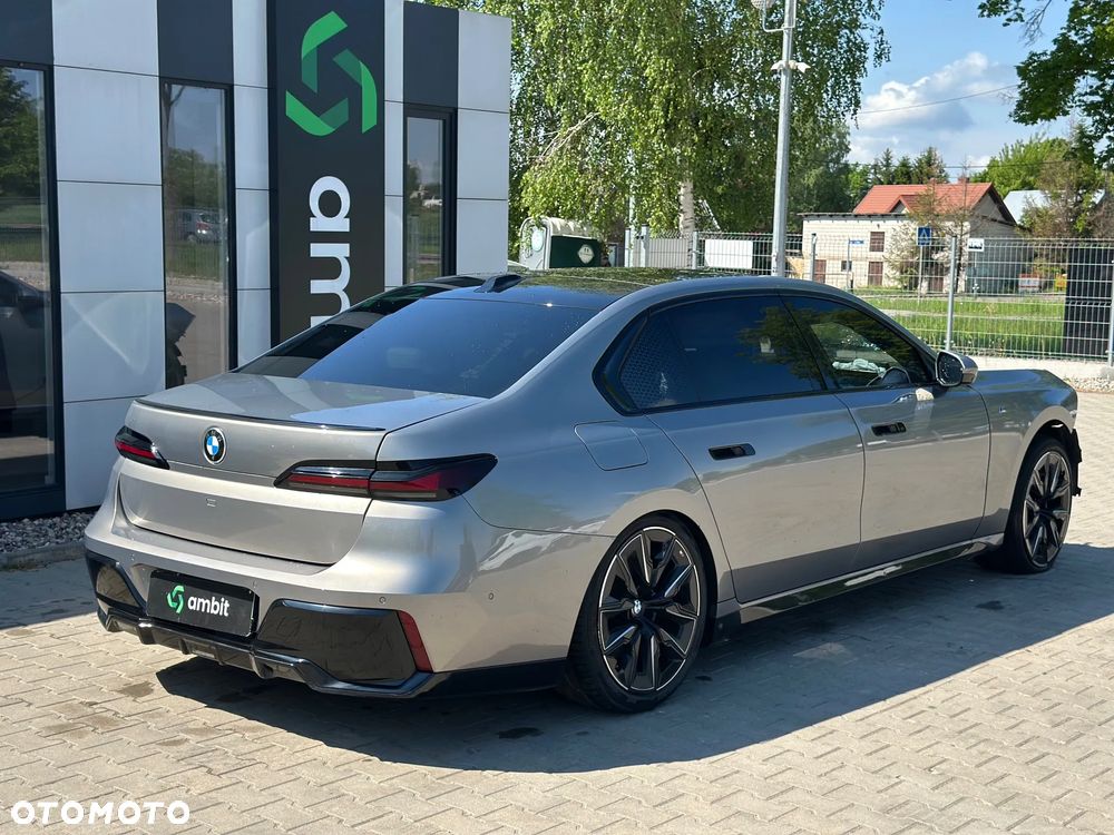 BMW Seria 7 - 5