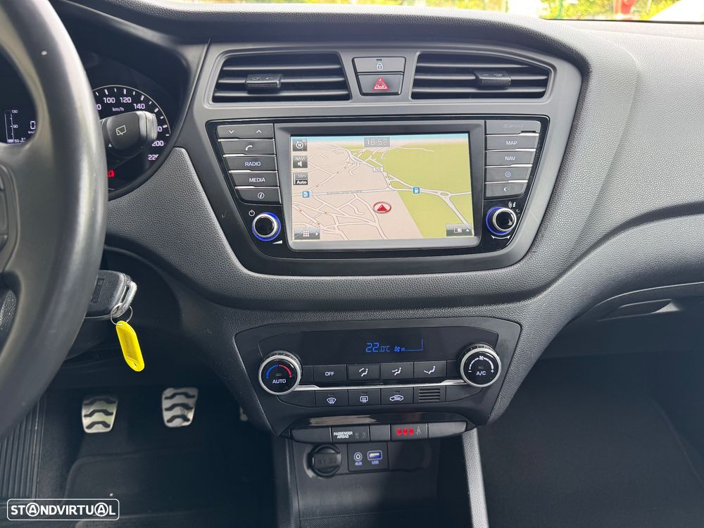 Hyundai i20 Active 1.0 T-GDi Blue Comfort Navi - 11