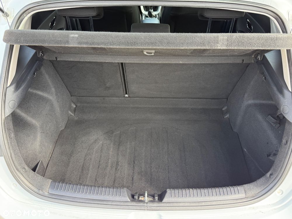 Kia Ceed 1.4 CVVT - 23